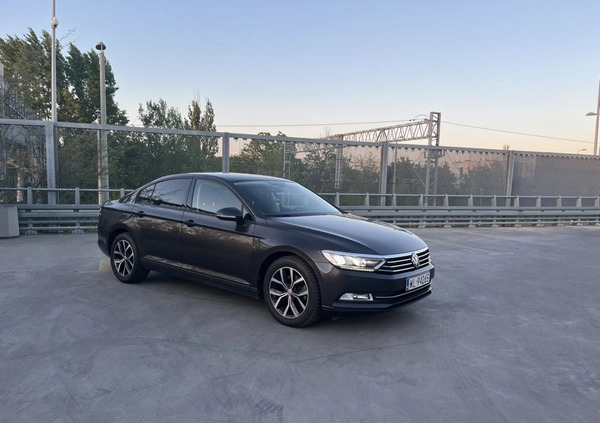 Volkswagen Passat cena 67900 przebieg: 67000, rok produkcji 2019 z Siedlce małe 67